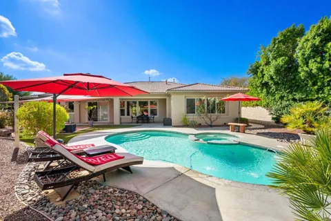 102 Tesori Drive