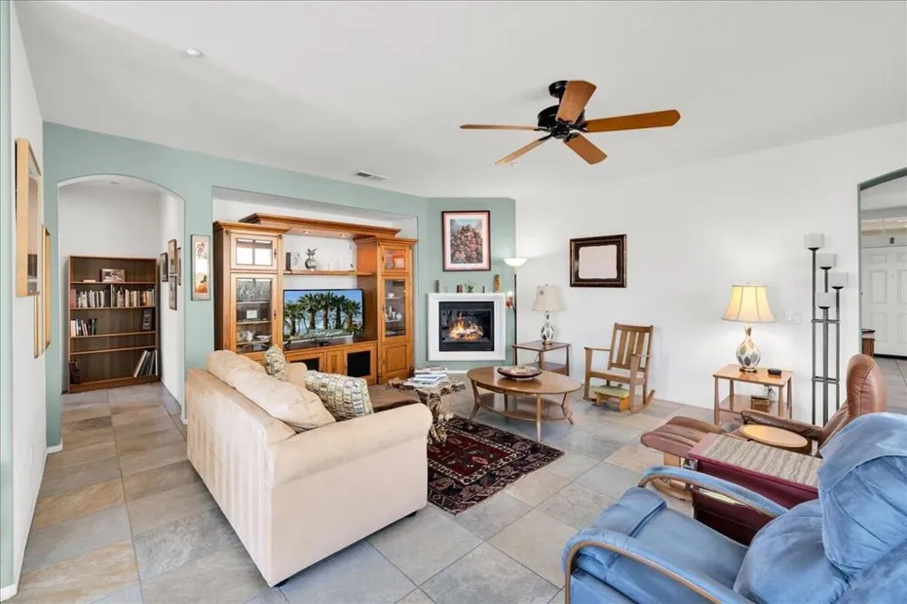 2346 Savanna Way Palm Springs, CA 92262