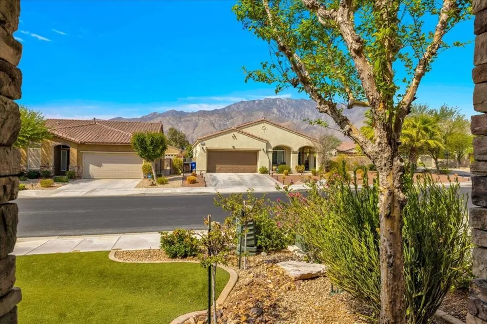 2346 Savanna Way Palm Springs, CA 92262