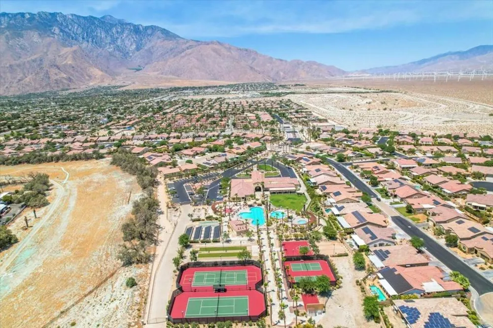 2346 Savanna Way Palm Springs, CA 92262