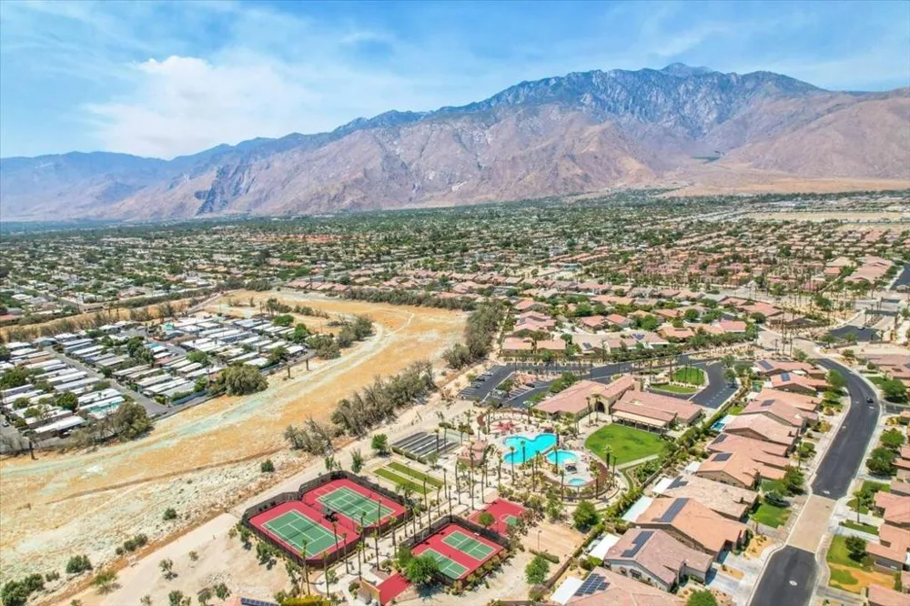 2346 Savanna Way Palm Springs, CA 92262