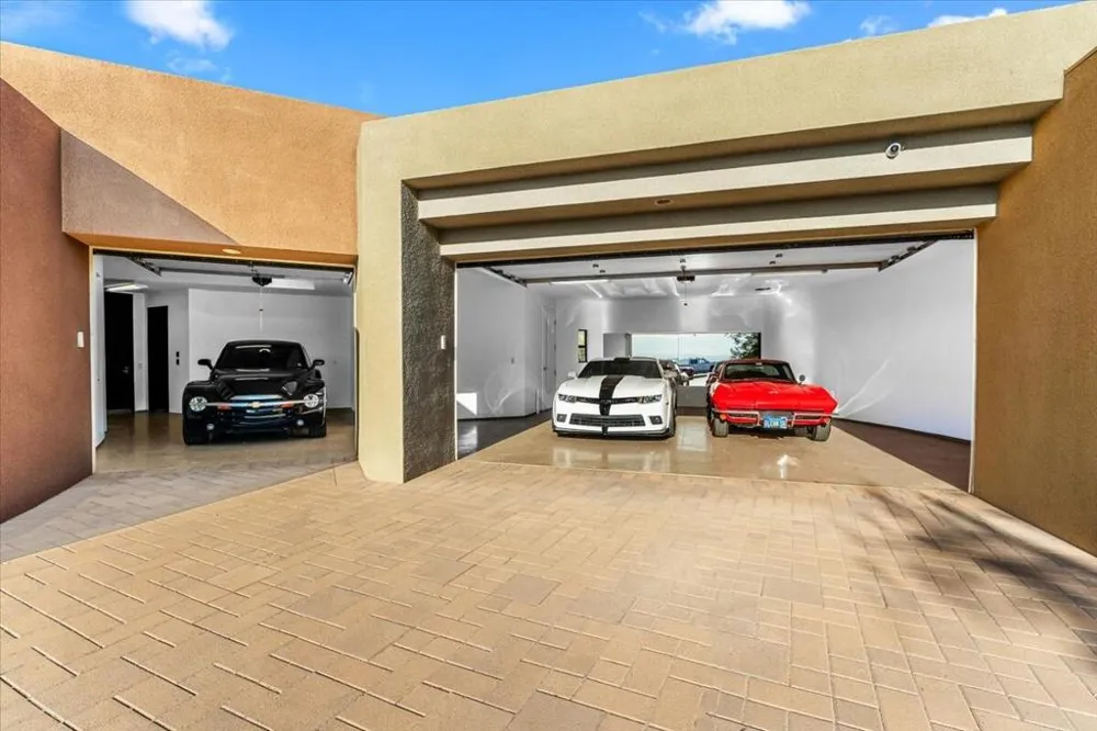 48710 Paisano Road Palm Desert, CA 92260