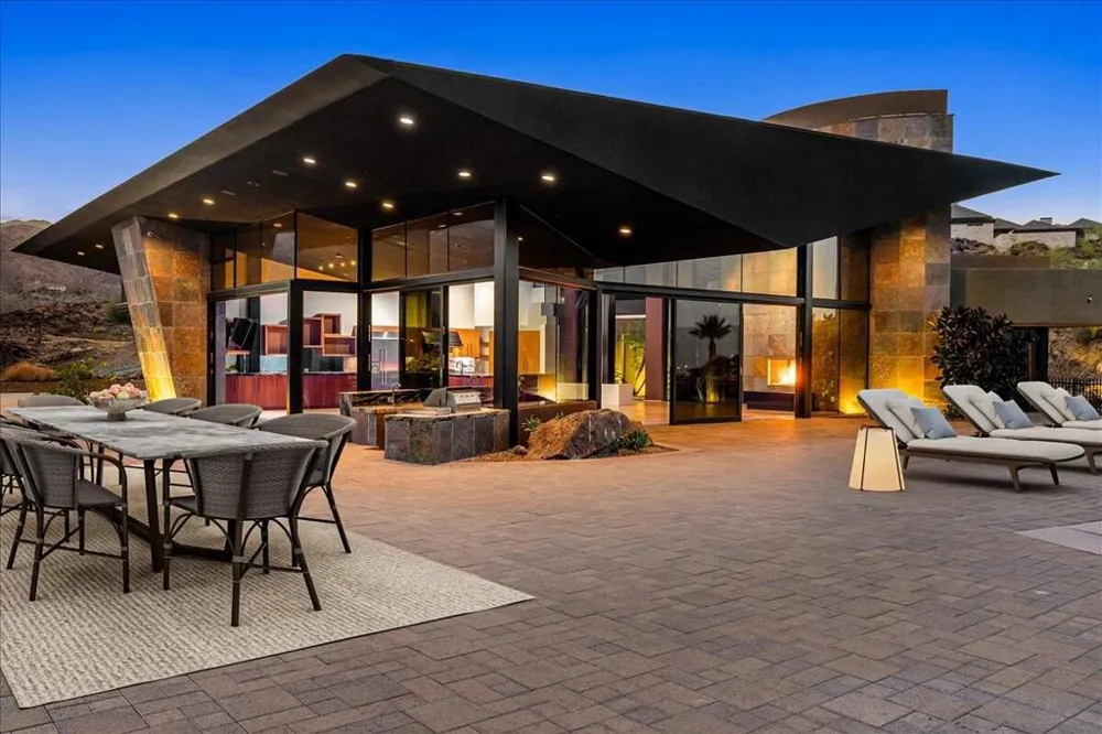 48710 Paisano Road Palm Desert, CA 92260