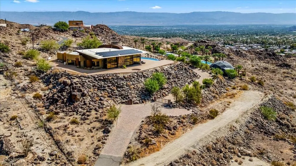 48710 Paisano Road Palm Desert, CA 92260