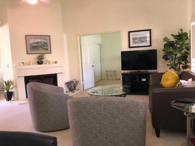 107 Avellino Circle Palm Desert, CA 92211