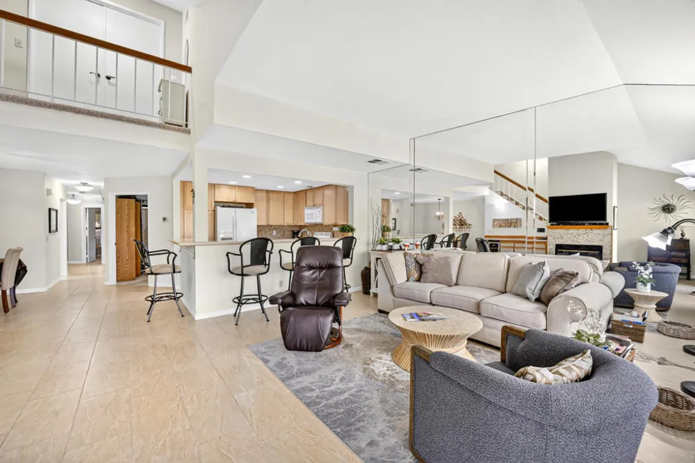 41385 Woodhaven Drive W Palm Desert, CA 92211