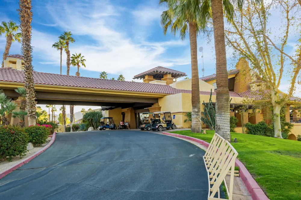 41385 Woodhaven Drive W Palm Desert, CA 92211