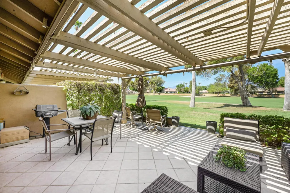 41385 Woodhaven Drive W Palm Desert, CA 92211