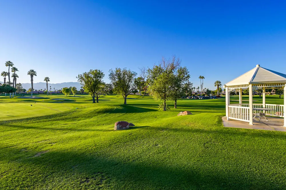 41385 Woodhaven Drive W Palm Desert, CA 92211