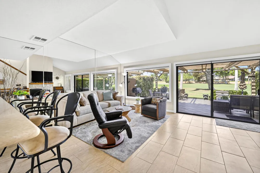41385 Woodhaven Drive W Palm Desert, CA 92211