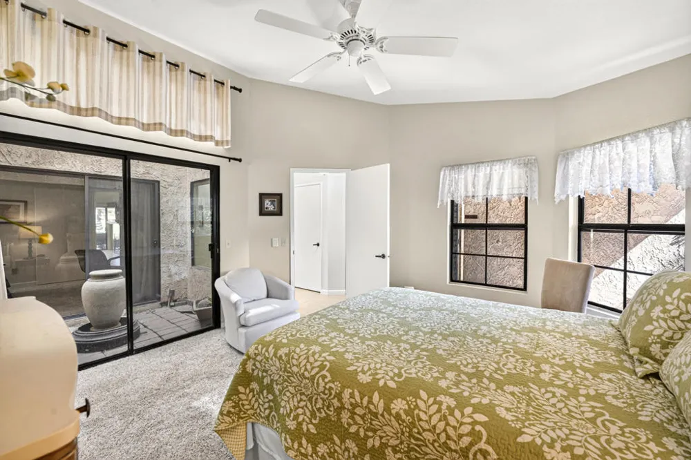 41385 Woodhaven Drive W Palm Desert, CA 92211