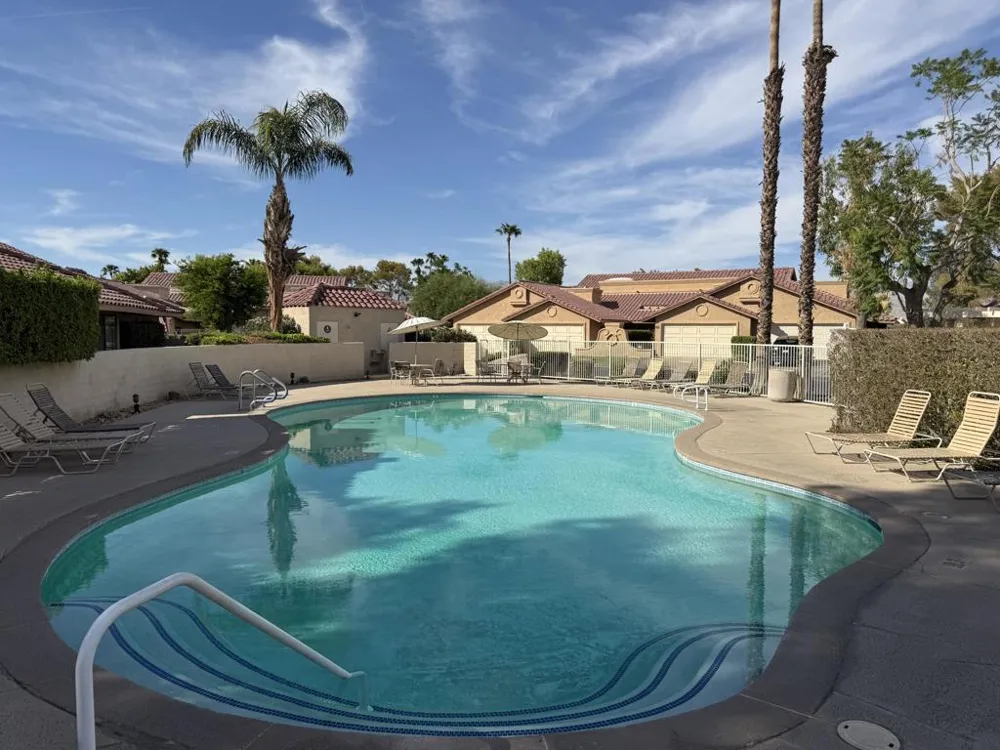 41385 Woodhaven Drive W Palm Desert, CA 92211