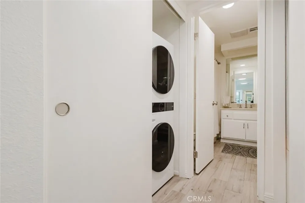 2700 Lawrence Crossley Road #37 Palm Springs, CA 92264