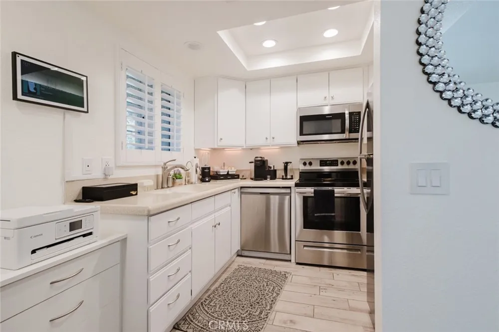 2700 Lawrence Crossley Road #37 Palm Springs, CA 92264