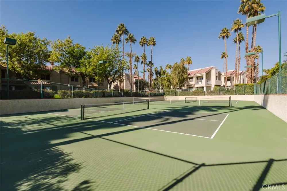 2700 Lawrence Crossley Road #37 Palm Springs, CA 92264