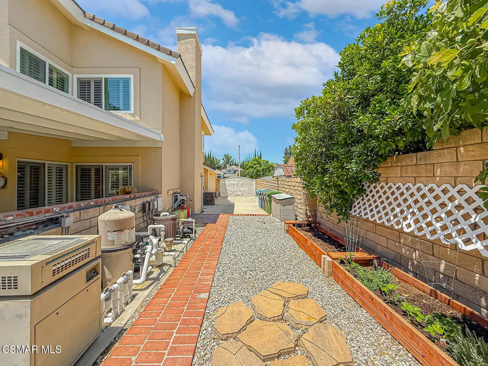 2990 Klamath Avenue Simi Valley, CA 93063