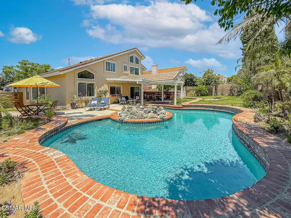2990 Klamath Avenue Simi Valley, CA 93063