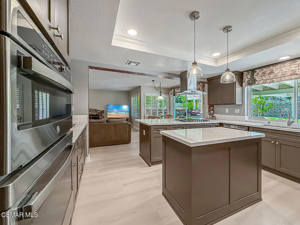 2990 Klamath Avenue Simi Valley, CA 93063