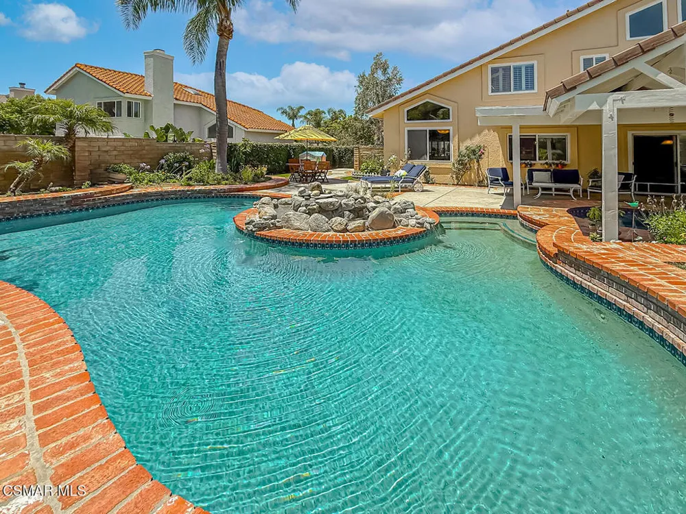 2990 Klamath Avenue Simi Valley, CA 93063