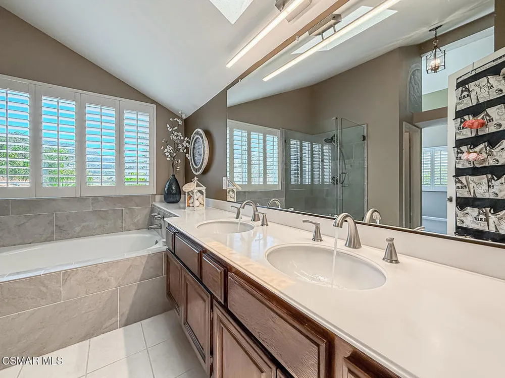 2990 Klamath Avenue Simi Valley, CA 93063