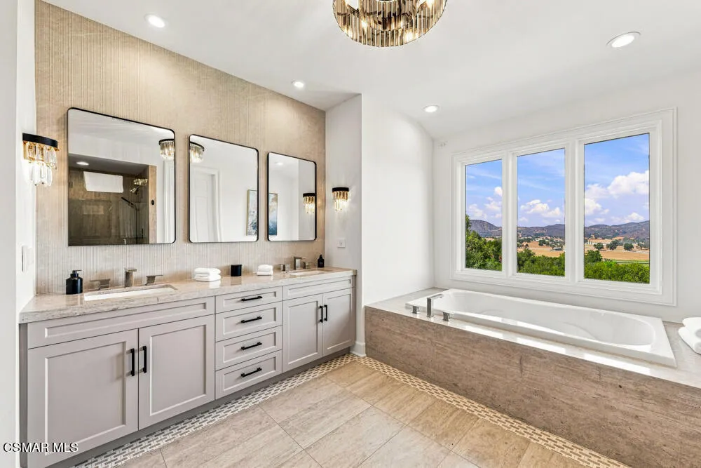2342 Heatherbank Court Thousand Oaks, CA 91361