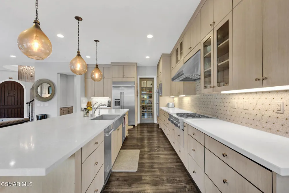 20511 Lantana Court Porter Ranch, CA 91326