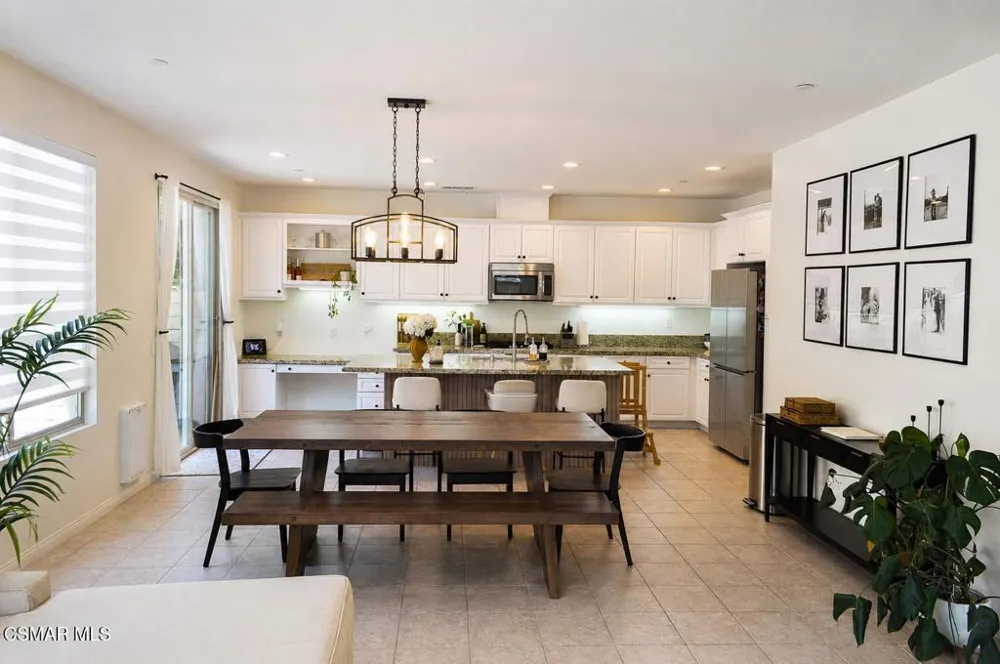 4707 Beachwood Court Moorpark, CA 93021