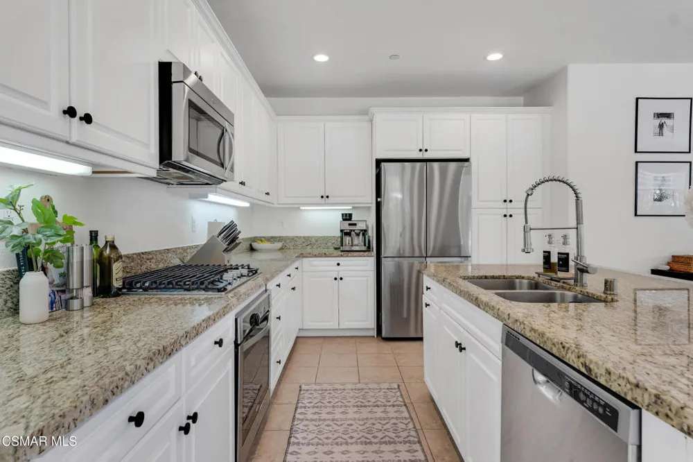 4707 Beachwood Court Moorpark, CA 93021