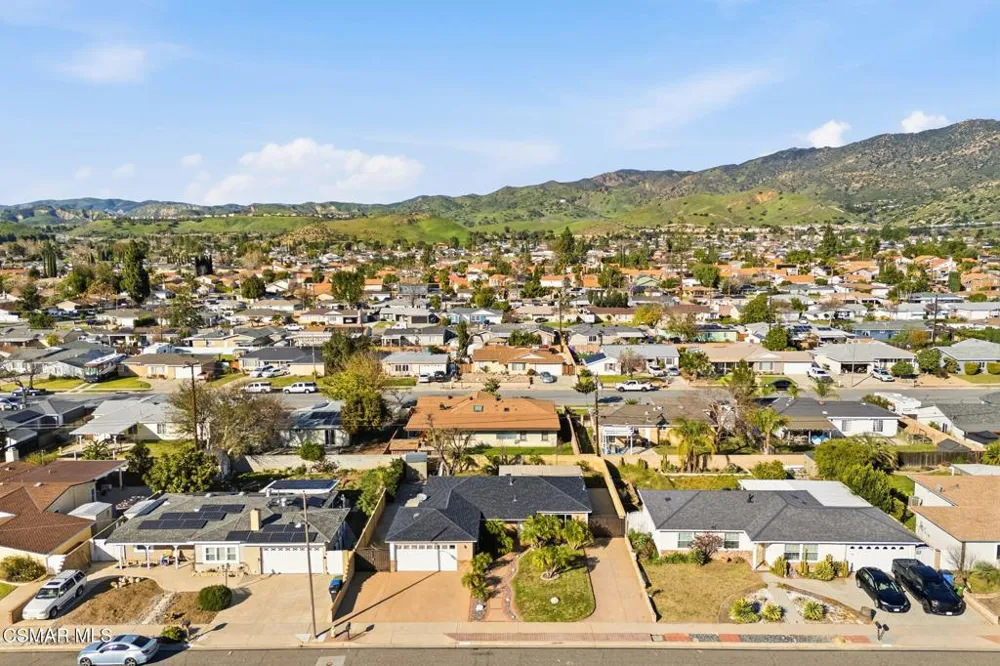 6271 Marsha Avenue Simi Valley, CA 93063