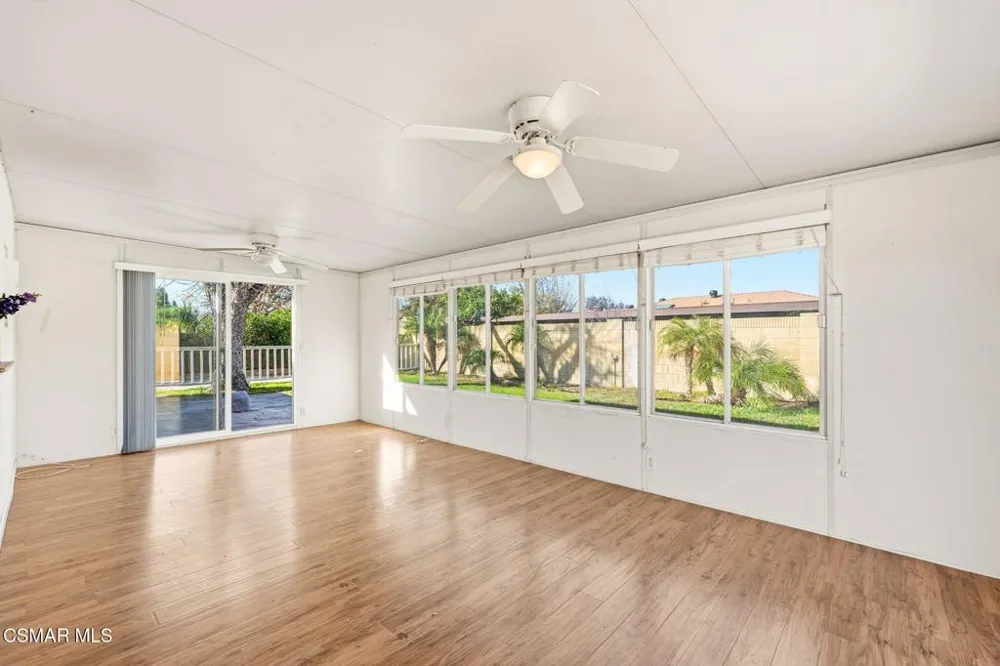 6271 Marsha Avenue Simi Valley, CA 93063