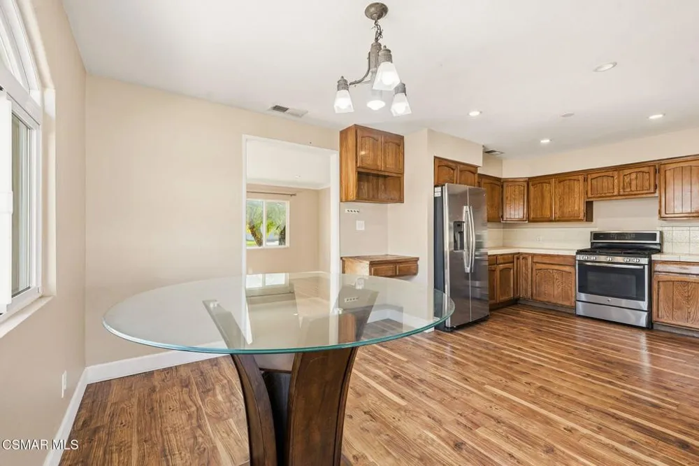 6271 Marsha Avenue Simi Valley, CA 93063