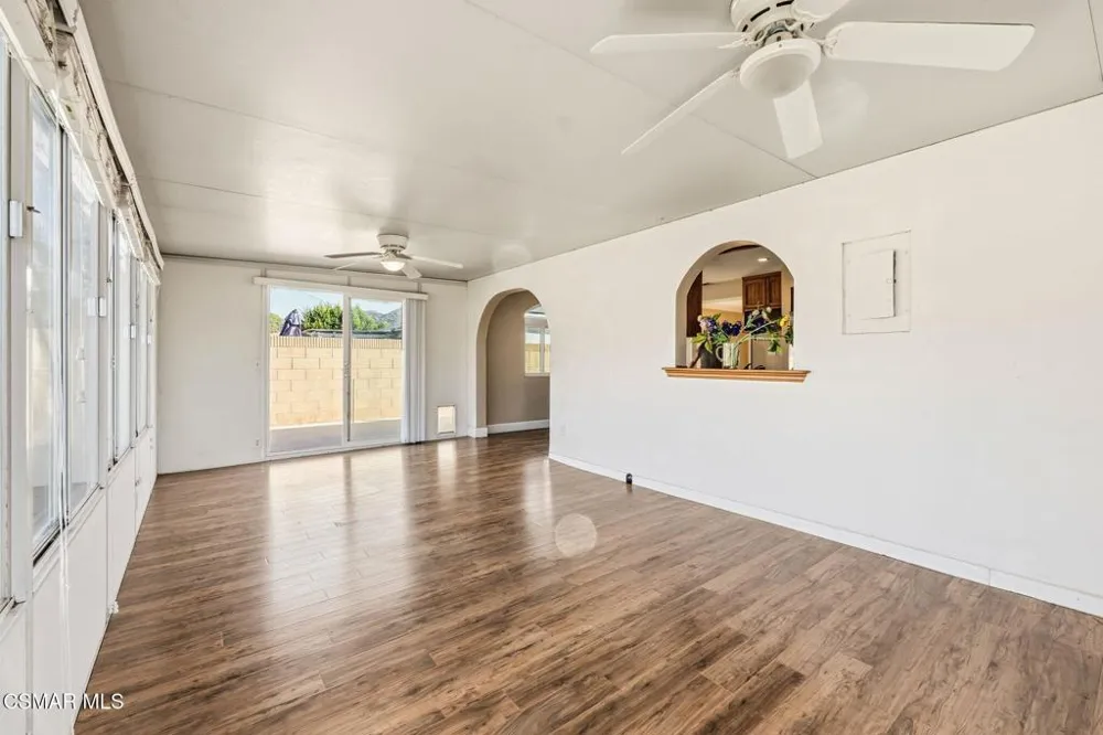 6271 Marsha Avenue Simi Valley, CA 93063