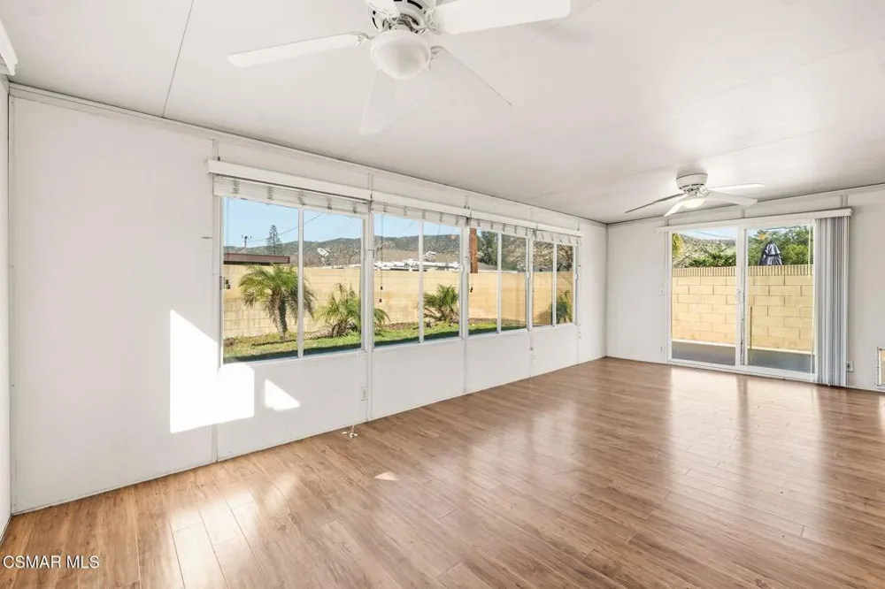 6271 Marsha Avenue Simi Valley, CA 93063