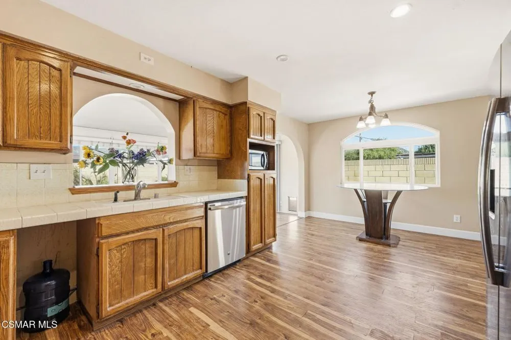 6271 Marsha Avenue Simi Valley, CA 93063