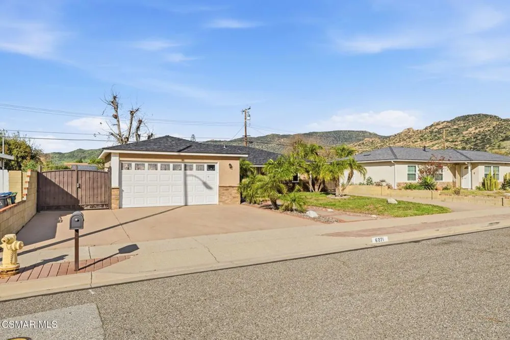 6271 Marsha Avenue Simi Valley, CA 93063