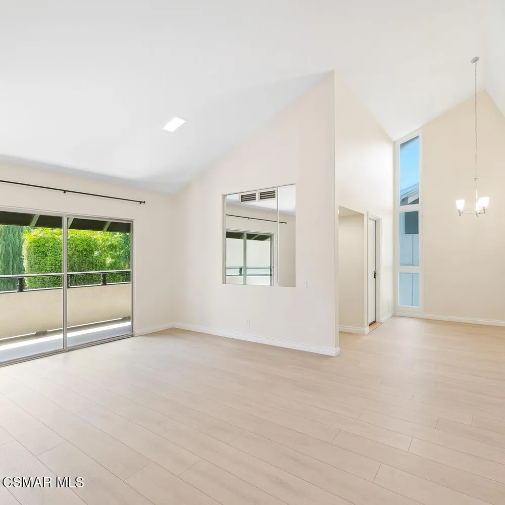 31552 Agoura Road #4 Westlake Village, CA 91361