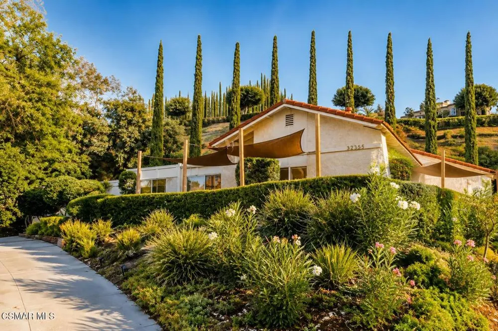 32355 Saddle Mountain Drive Westlake Village, CA 91361