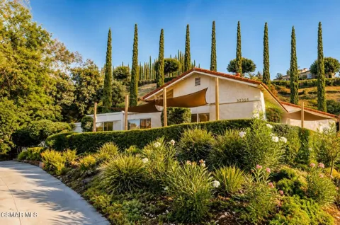 32355 Saddle Mountain Drive