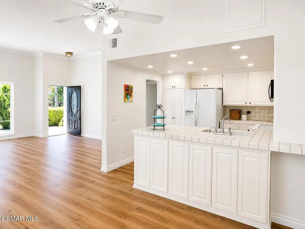 32355 Saddle Mountain Drive Westlake Village, CA 91361