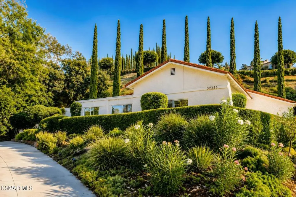 32355 Saddle Mountain Drive Westlake Village, CA 91361