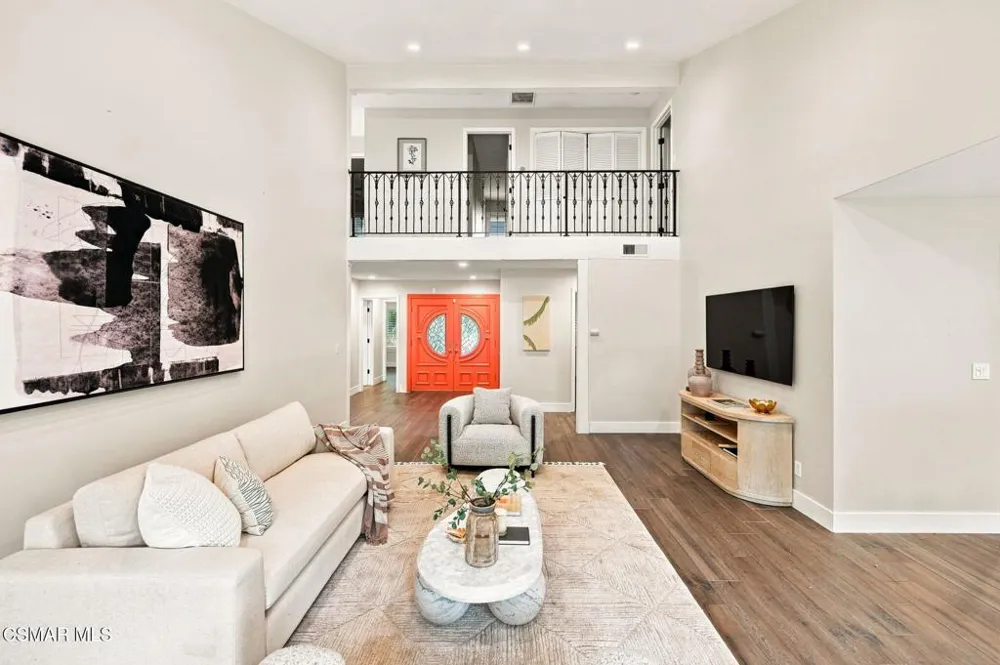 1616 Valecroft Avenue Westlake Village, CA 91361
