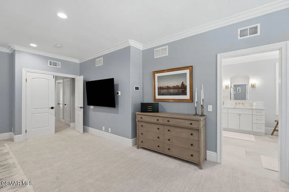 4274 Westdale Road Moorpark, CA 93021