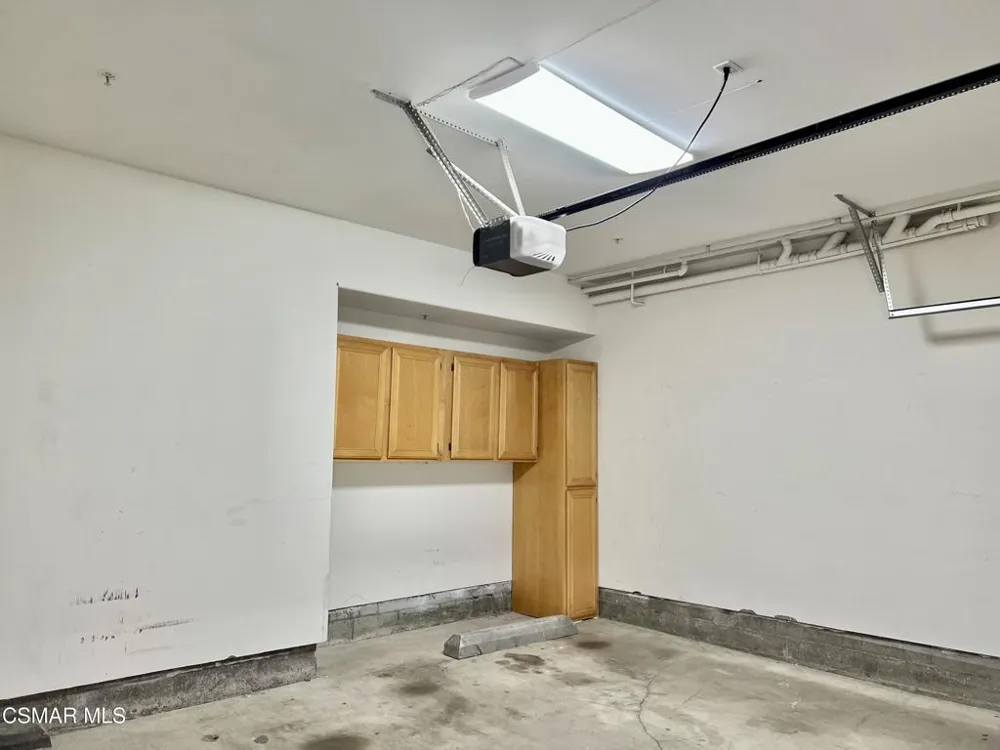 5210 Premiere Hills Drive #230 Woodland Hills, CA 91364