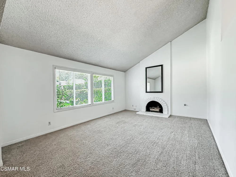 29249 Hillrise Drive Agoura Hills, CA 91301