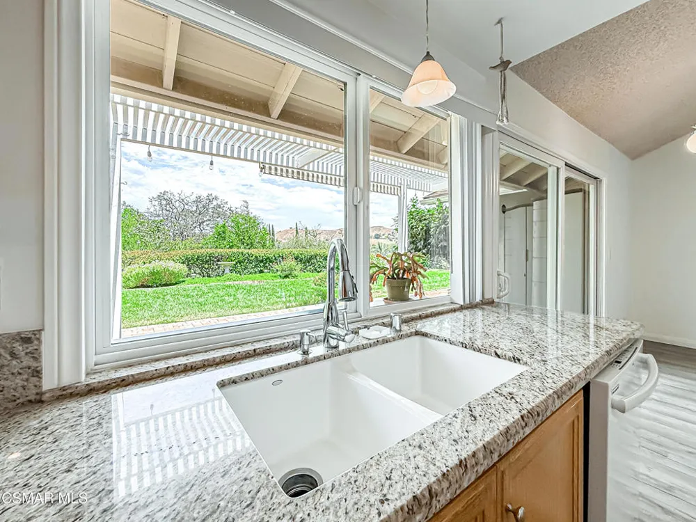 29249 Hillrise Drive Agoura Hills, CA 91301