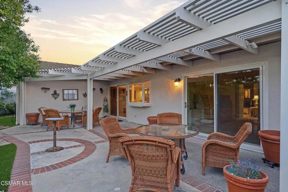 1044 Twinfoot Court Westlake Village, CA 91361