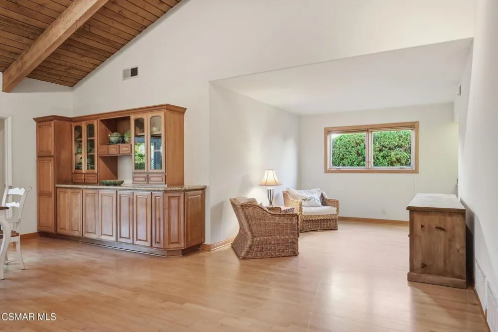 1044 Twinfoot Court Westlake Village, CA 91361