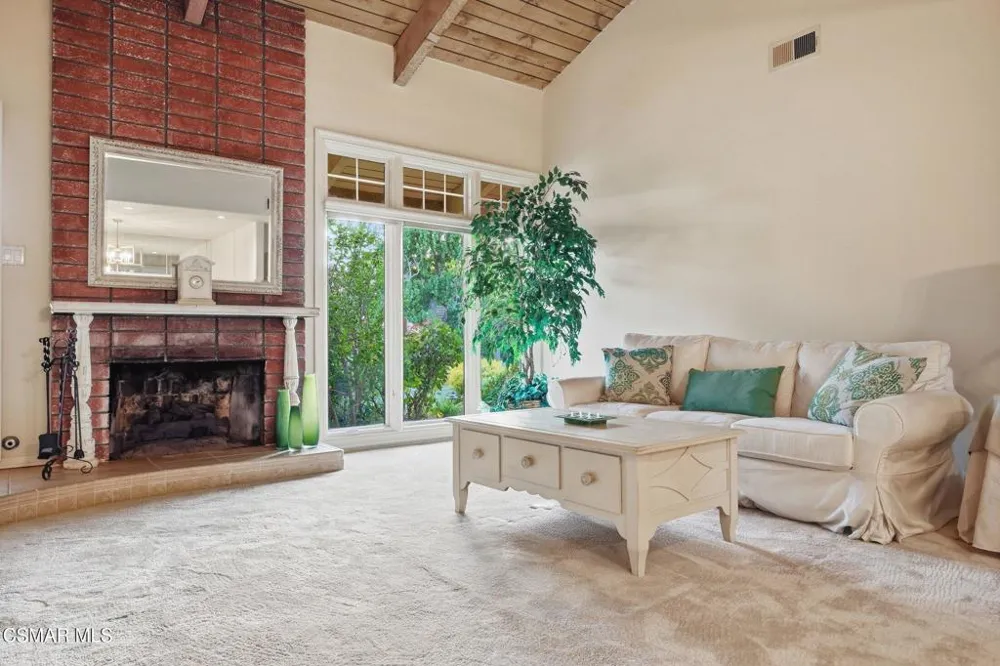 1044 Twinfoot Court Westlake Village, CA 91361