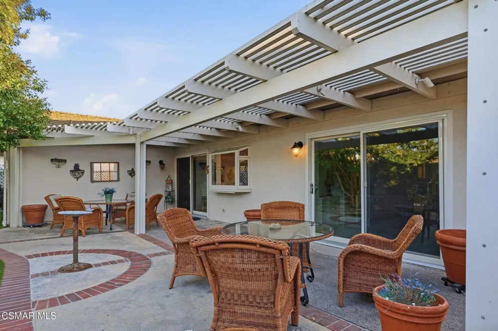 1044 Twinfoot Court Westlake Village, CA 91361