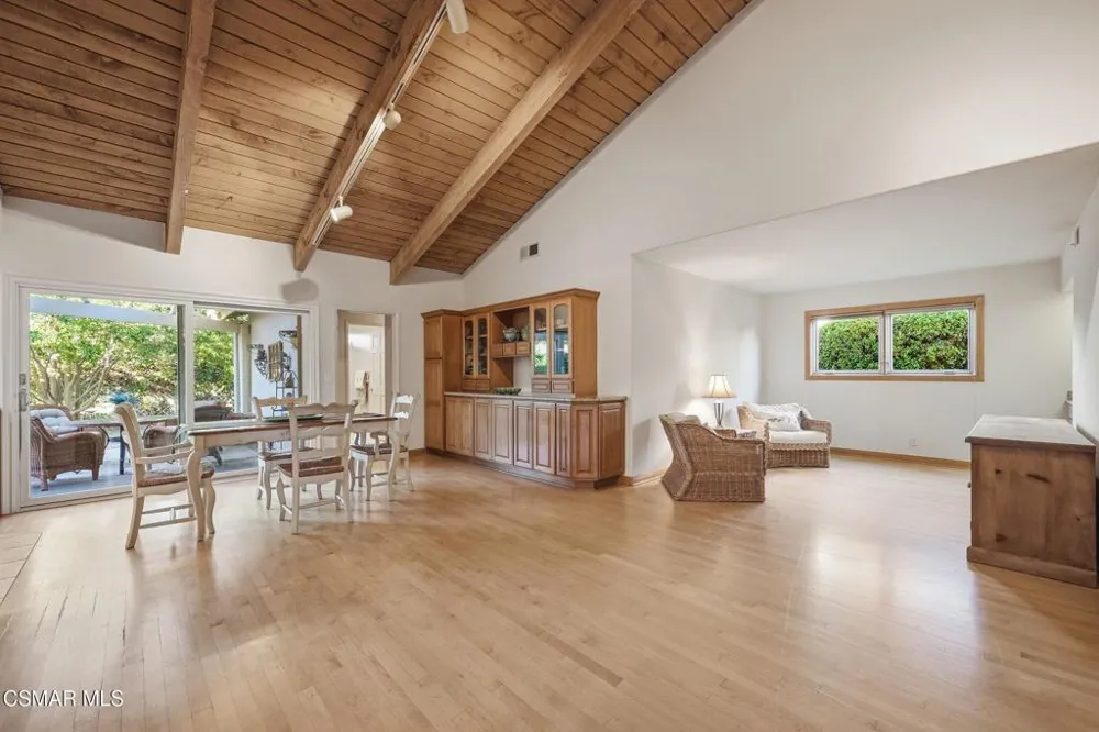 1044 Twinfoot Court Westlake Village, CA 91361